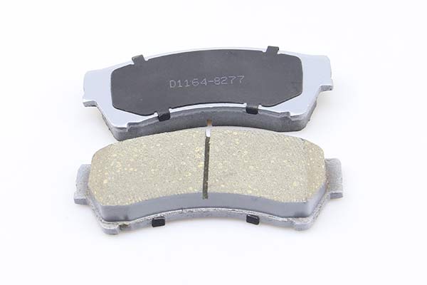 carbon-ceramic-brake-pad-feature